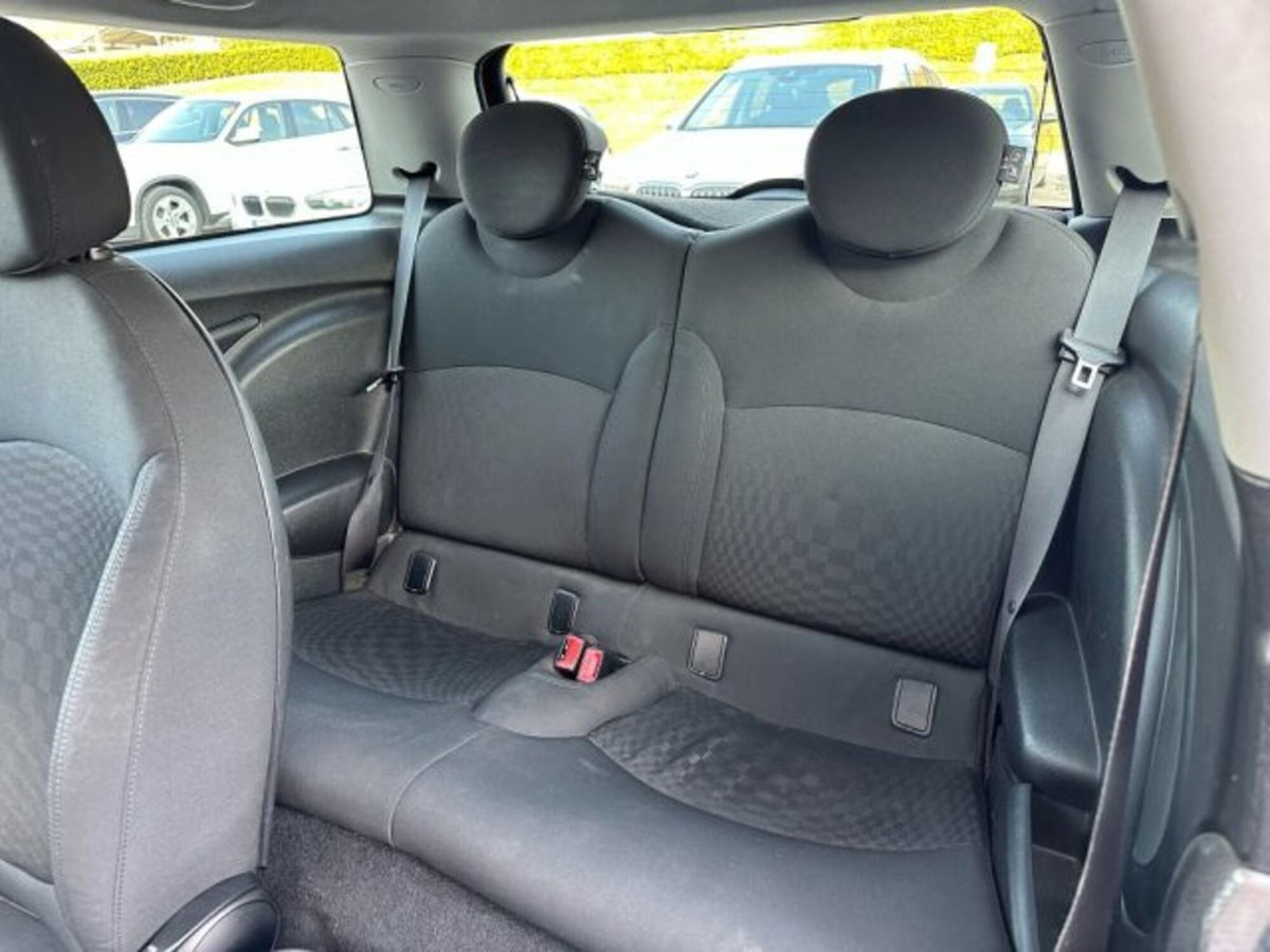 MINI Mini 1.6 16V Cooper S (11)