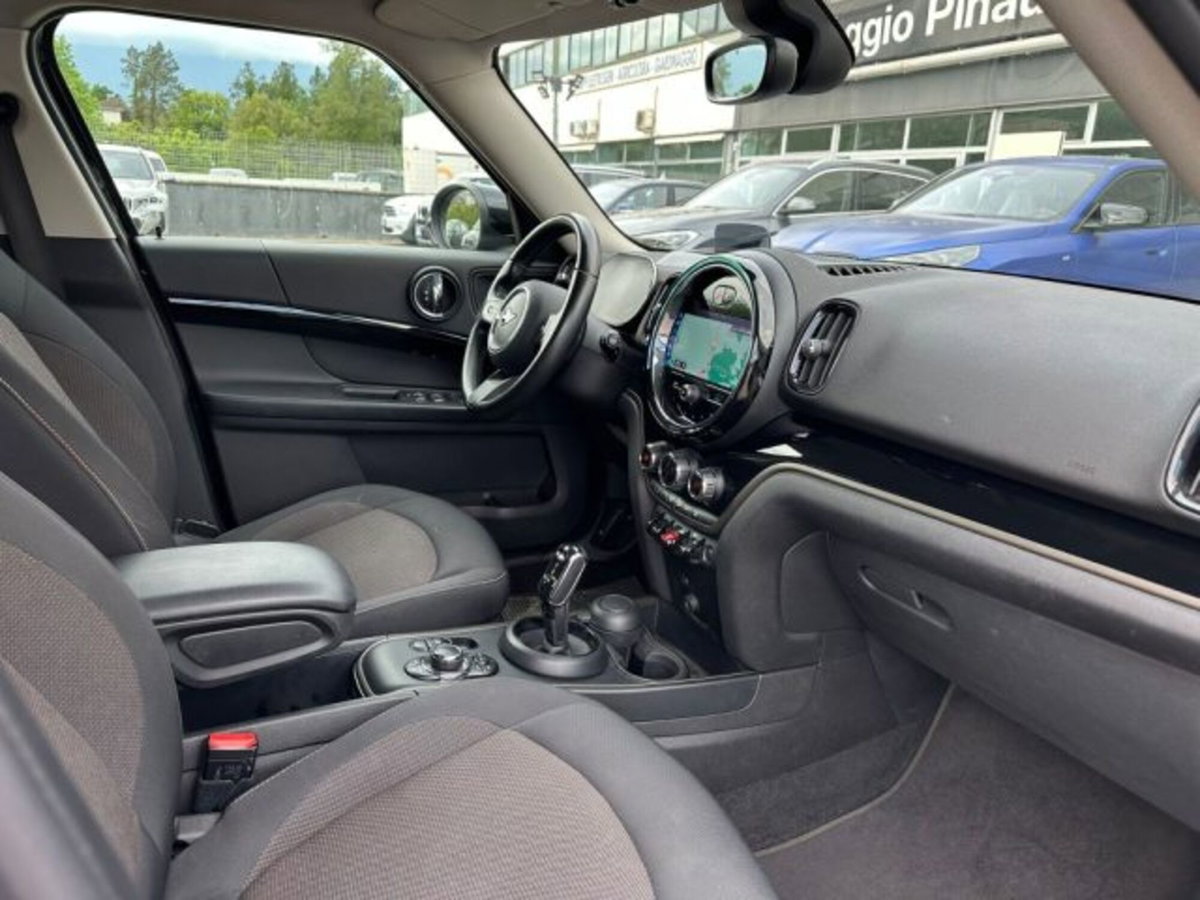 MINI Mini Countryman 1.5 One D Essential Countryman (10)