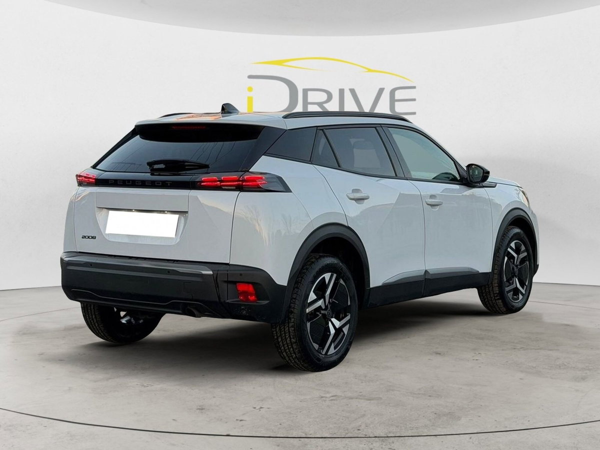 Peugeot 2008 PureTech 130 S&S Allure (4)