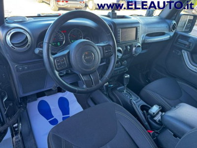 Jeep Wrangler Unlimited 2.8 CRD DPF Rubicon Auto (8)