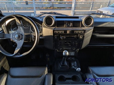 Land Rover Defender 90 2.4 TD4 Soft top E N1 (10)