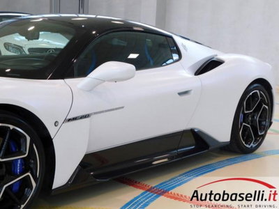 Maserati MC20 3.0 V6 630cv rwd auto (18)