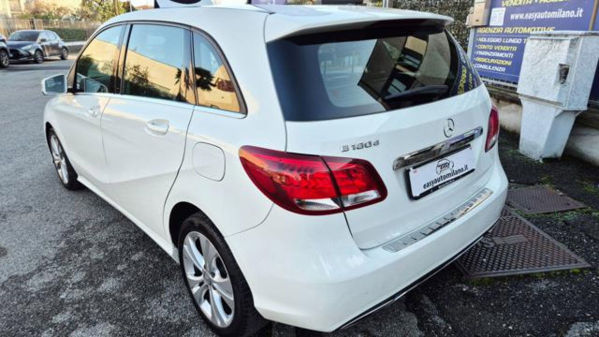 Mercedes-Benz Classe B 180 d Sport (3)