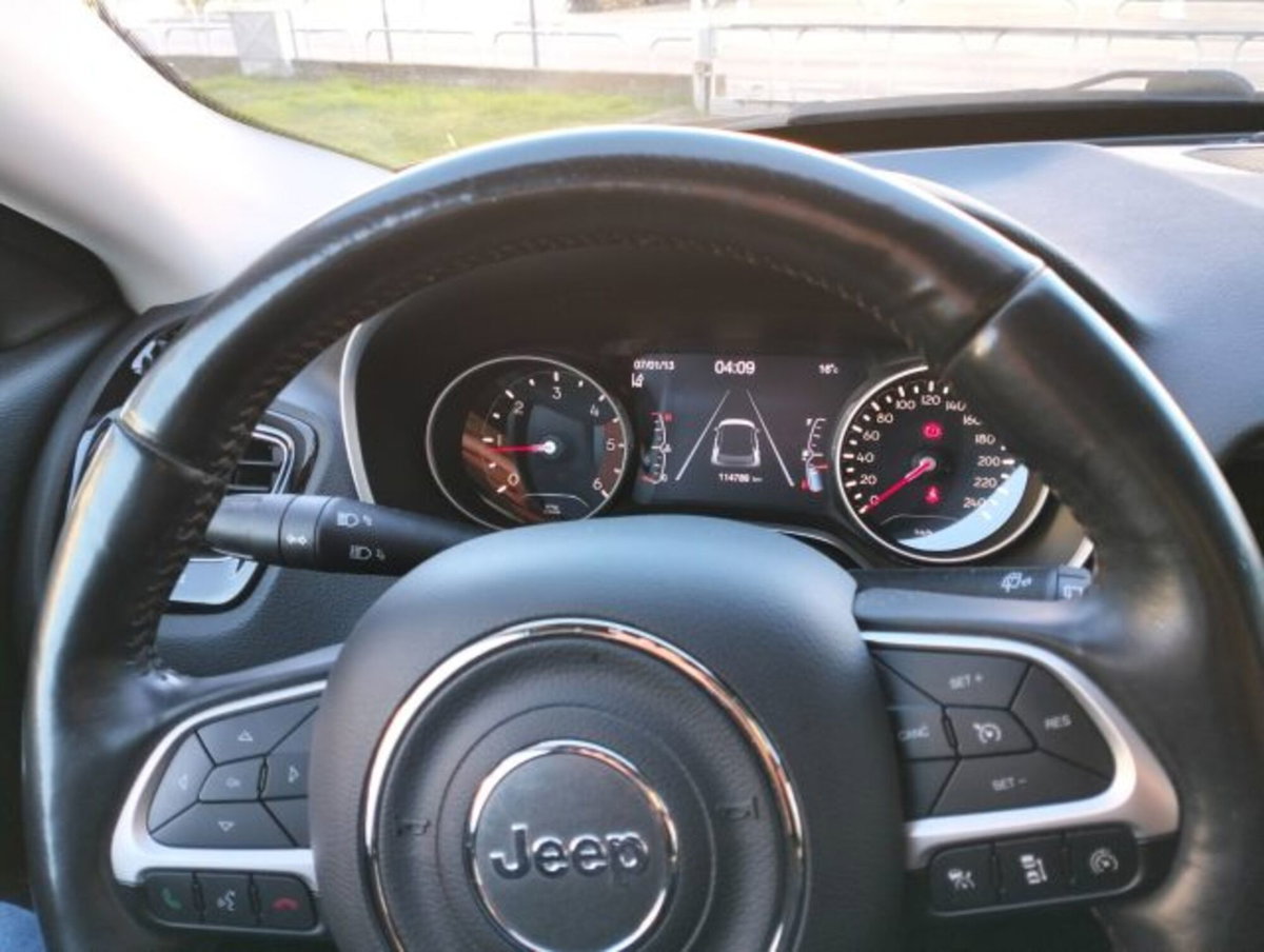 Jeep Compass 1.6 Multijet II 2WD Limited (10)