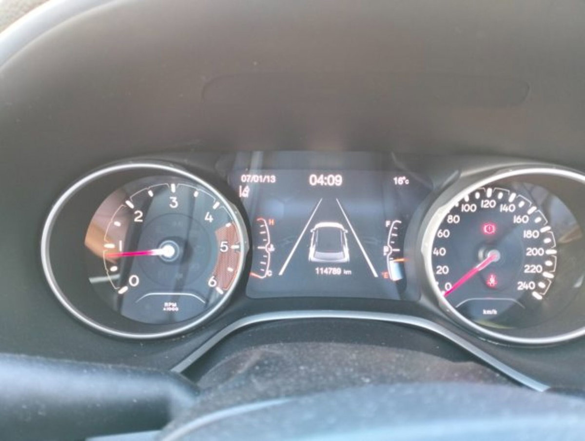 Jeep Compass 1.6 Multijet II 2WD Limited (11)