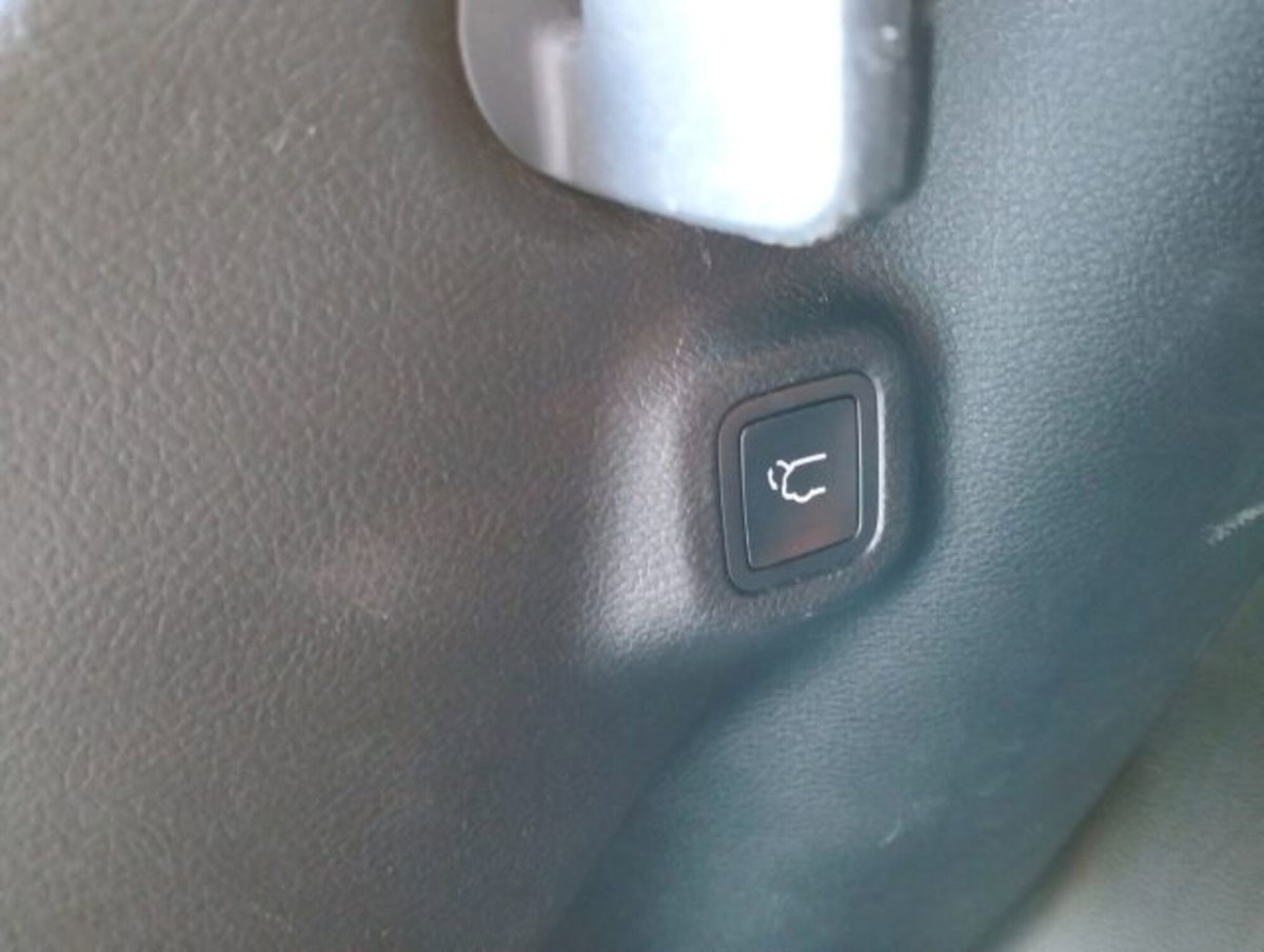 Jeep Compass 1.6 Multijet II 2WD Limited (7)