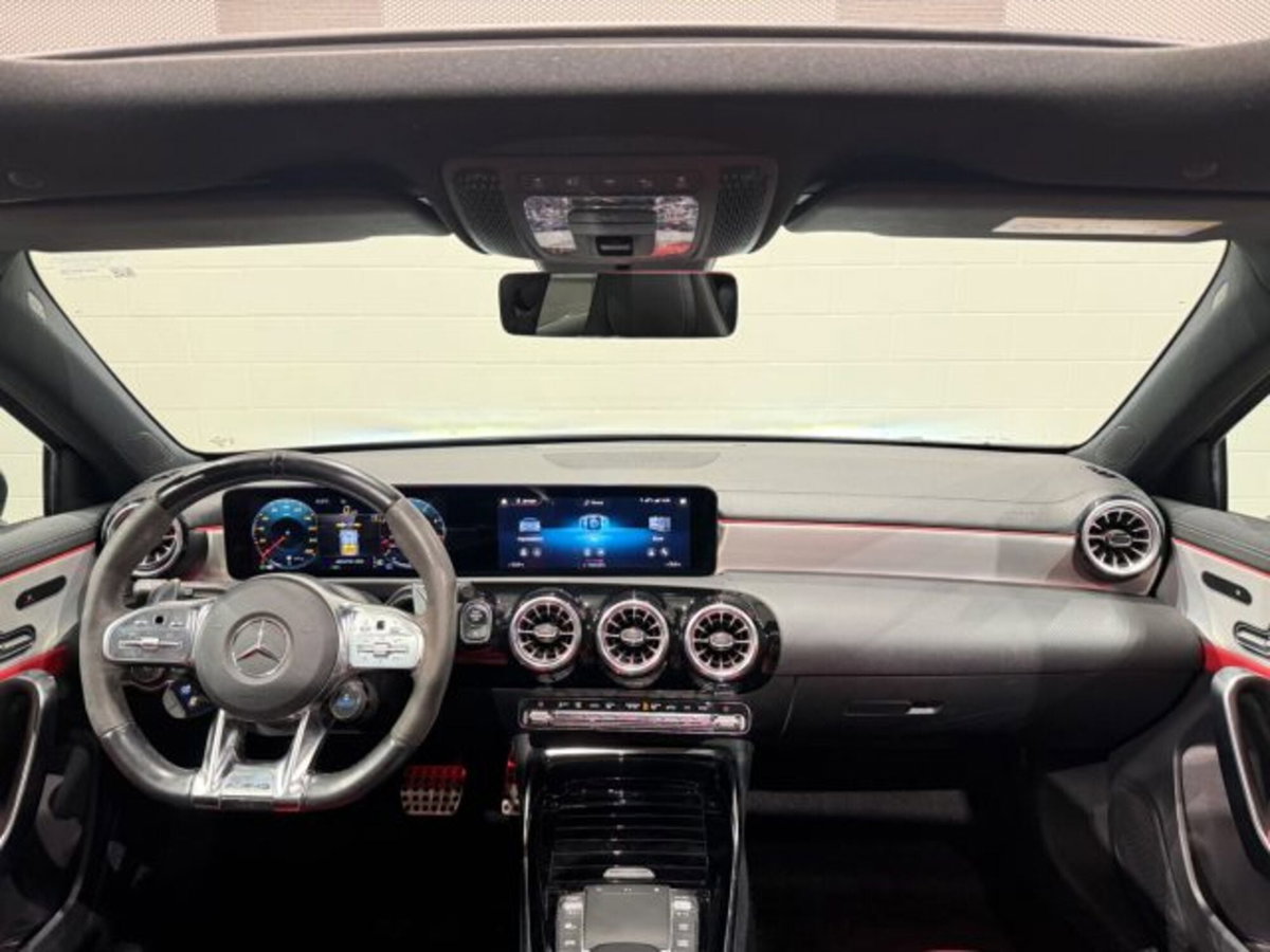 Mercedes-Benz Classe A Sedan 35 4Matic 4p. AMG (10)