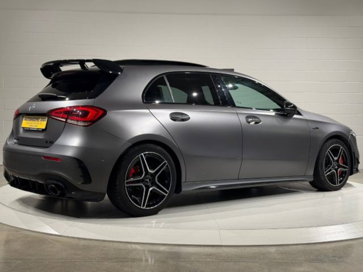 Mercedes-Benz Classe A Sedan 35 4Matic 4p. AMG (5)