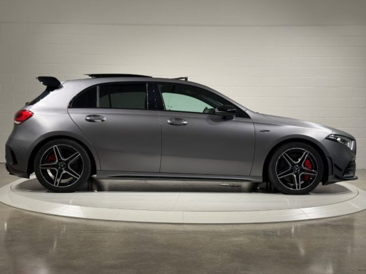 Mercedes-Benz Classe A Sedan 35 4Matic 4p. AMG (6)