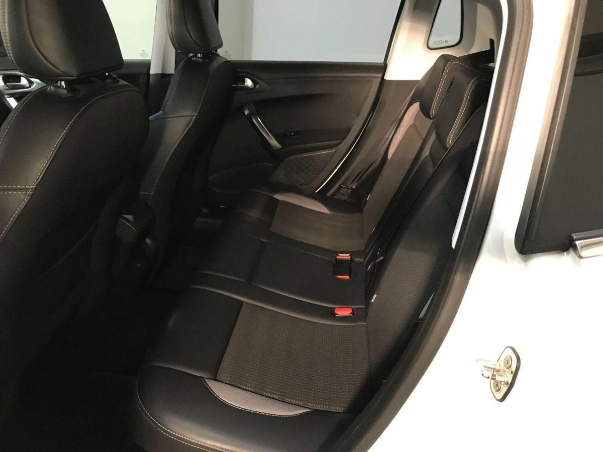 Peugeot 2008 100 Allure (14)