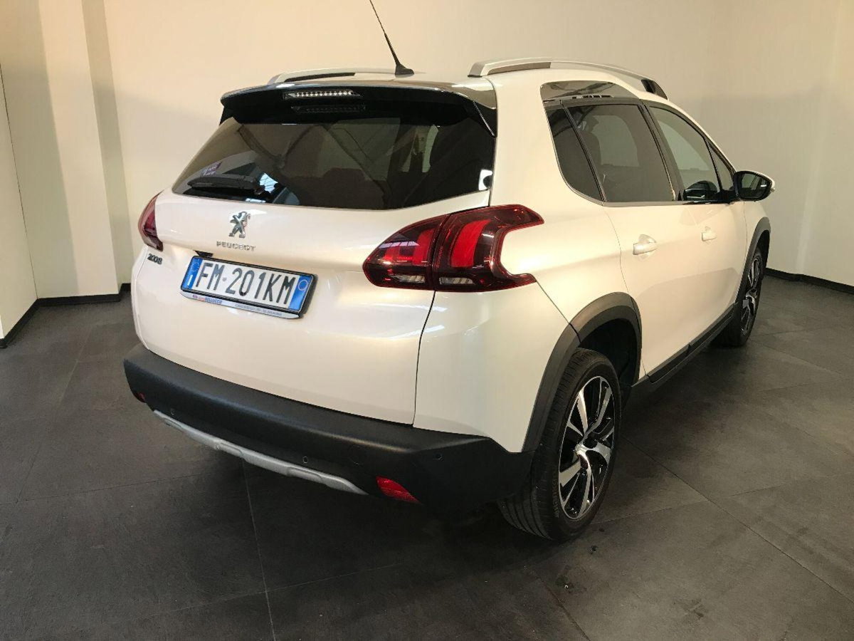 Peugeot 2008 100 Allure (3)