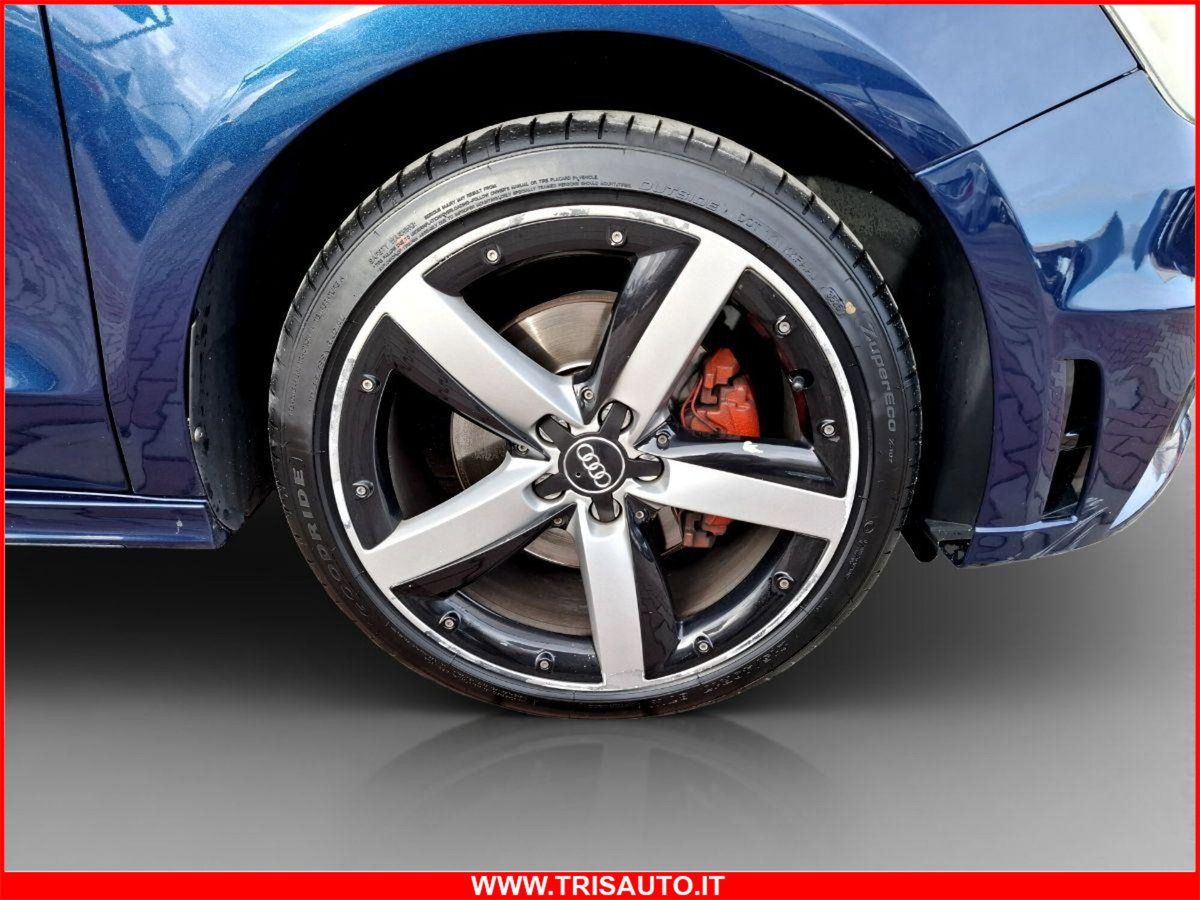 Audi A1 1.6 TDI 105 CV Ambition (15)