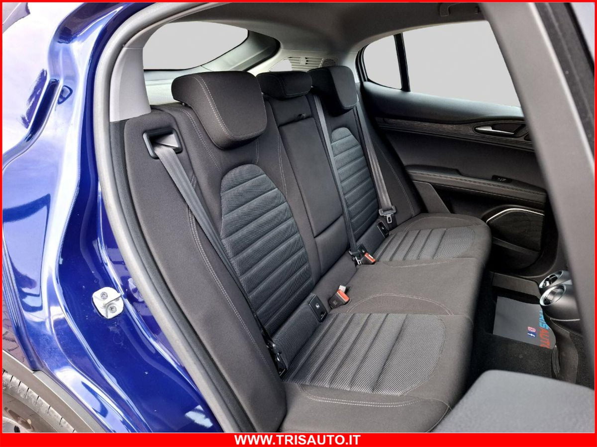 Alfa Romeo Stelvio Stelvio 2.2 Turbodiesel 210 CV AT8 Q4 Ti (10)