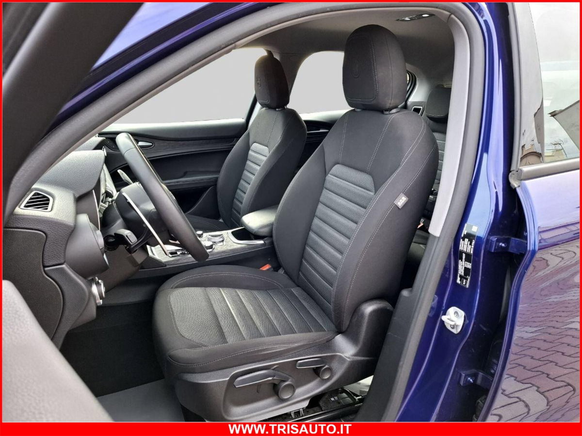Alfa Romeo Stelvio Stelvio 2.2 Turbodiesel 210 CV AT8 Q4 Ti (9)