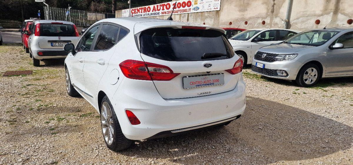 Ford Fiesta 1.5 TDCi 120 CV 5 porte Vignale (5)