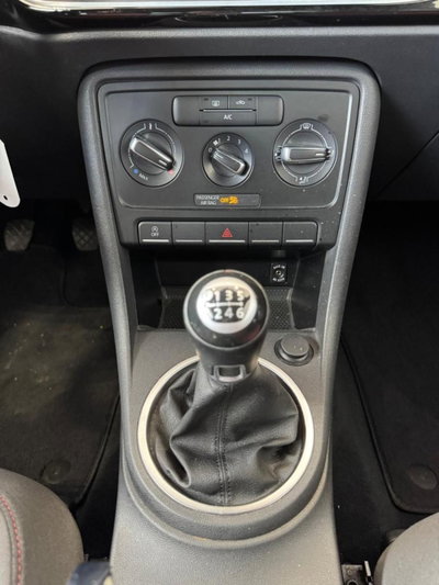 Volkswagen Maggiolino 1.2 TSI Design (14)