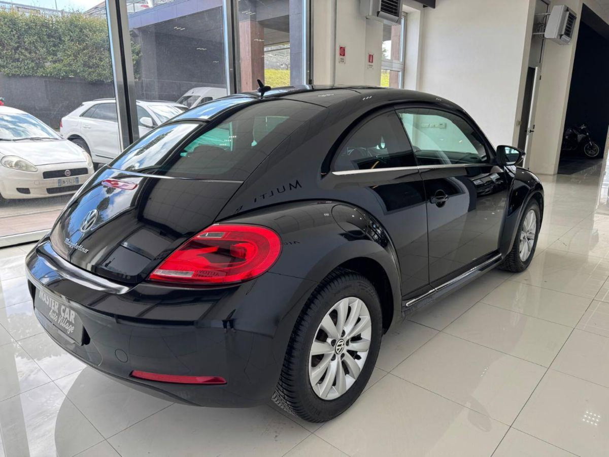Volkswagen Maggiolino 1.2 TSI Design (4)