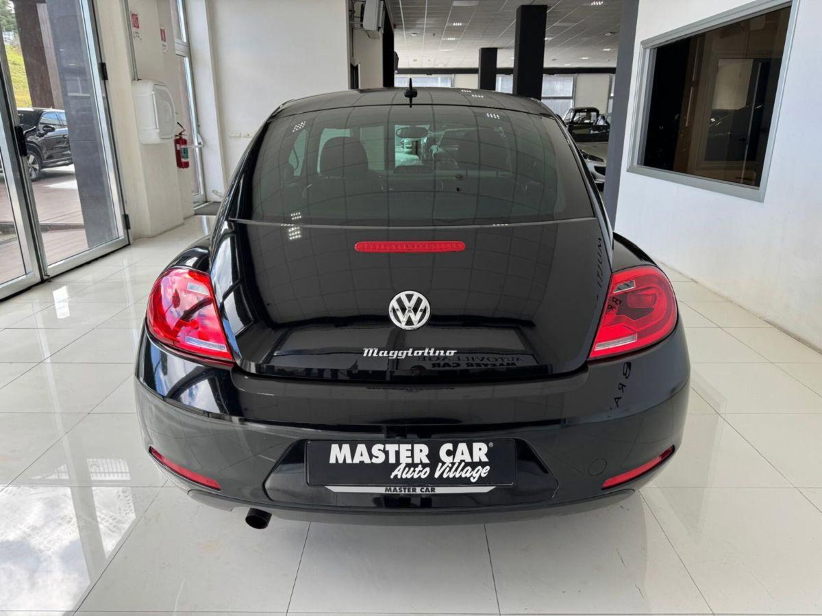 Volkswagen Maggiolino 1.2 TSI Design (6)