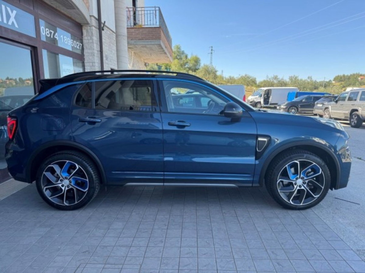 Lynk & Co 01 01 1.5 td phev (13)