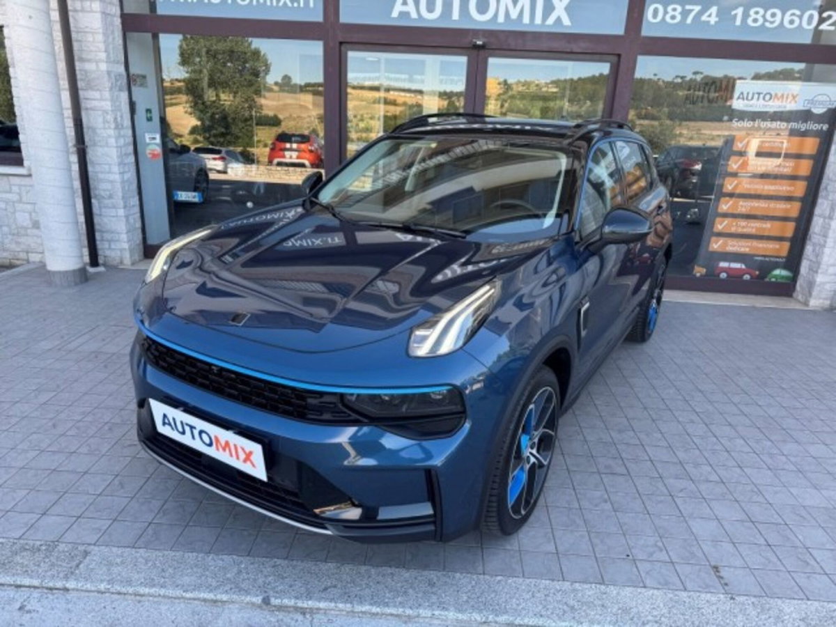 Lynk & Co 01 01 1.5 td phev (4)