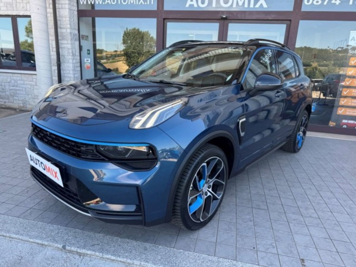 Lynk & Co 01 01 1.5 td phev (8)