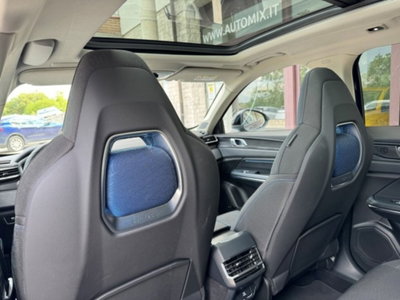 Lynk & Co 01 01 1.5 td phev (16)