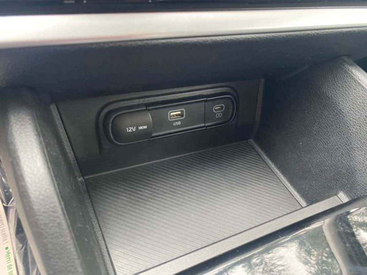 Kia Sportage 1.6 crdi mhev GT-line Plus dct (17)