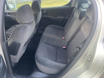 Peugeot 207 HDi 90CV 5p. XS (8)