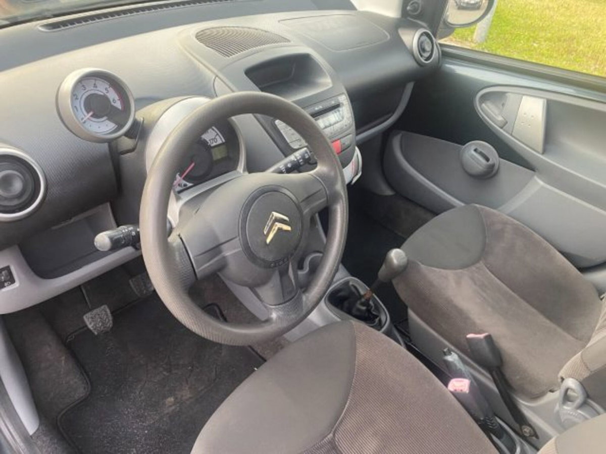 Peugeot 107 HDi 5p. Plaisir (5)
