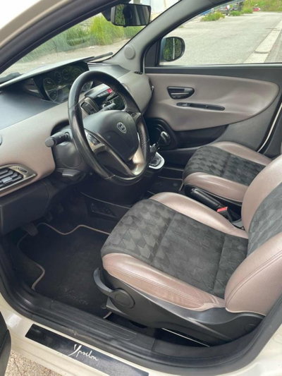Lancia Ypsilon 1.3 MJT 16V 95 CV 5 porte S&S Elle (11)