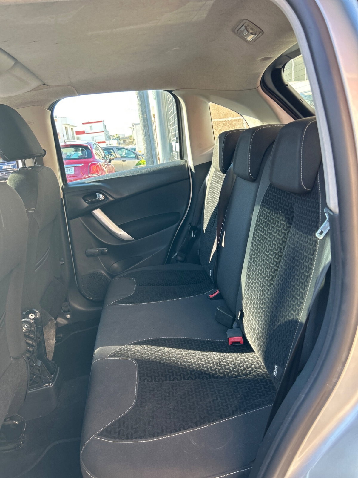 Citroen C3 1.4 HDi 70 Style QR (7)