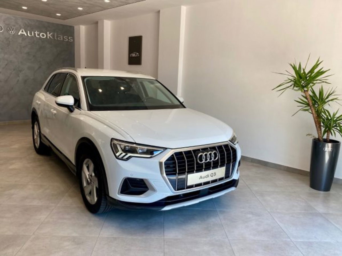 Audi Q3 35 TDI quattro S tronic Business Advanced (20)