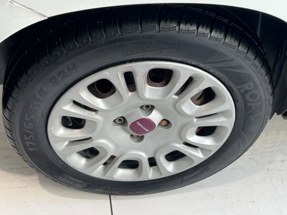 Fiat Panda 1.3 MJT S&S Lounge (10)