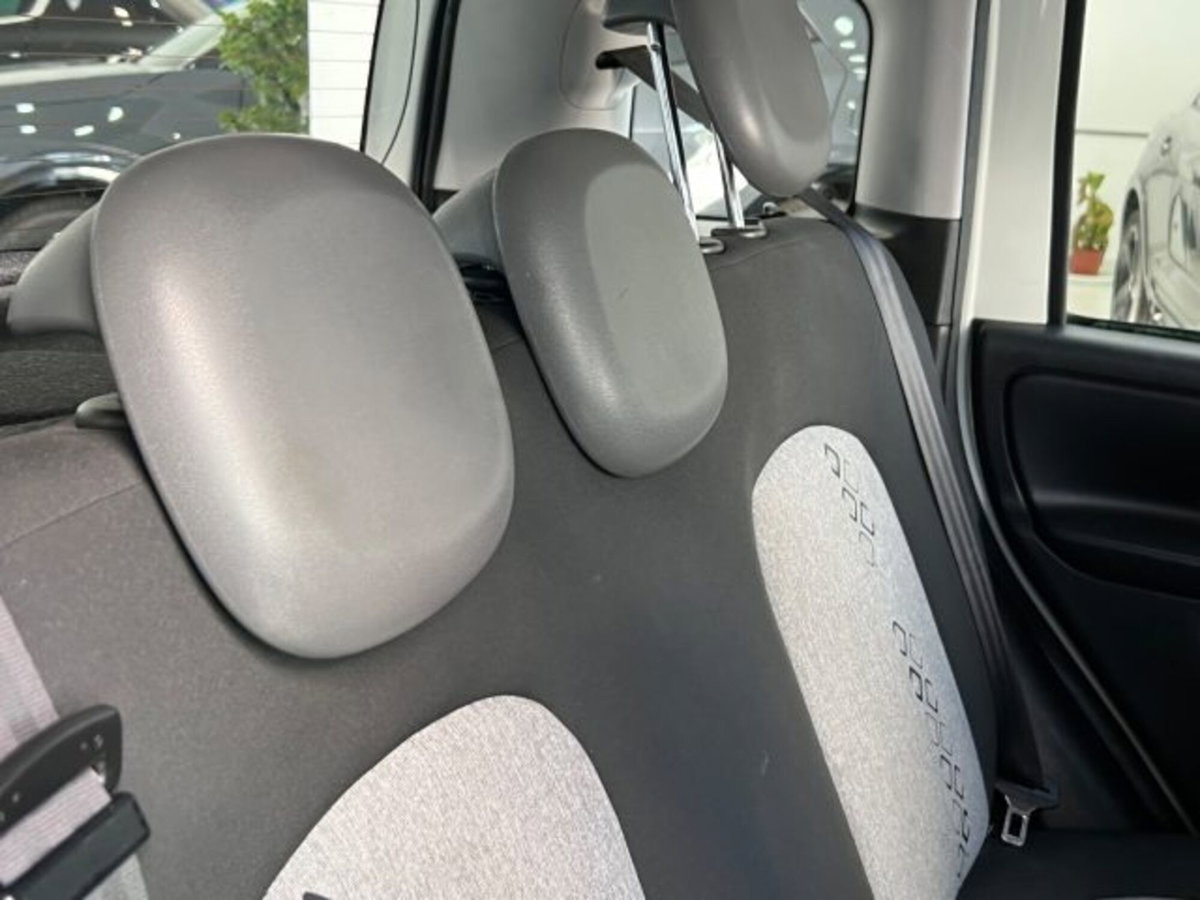 Fiat Panda 1.3 MJT S&S Lounge (9)