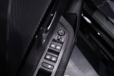 Peugeot 208 1.2 hybrid Active 100cv e-dcs 6 (10)