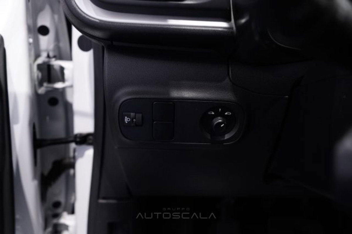Citroen C3 1.2 puretech You s&s 83cv neopatentati (12)