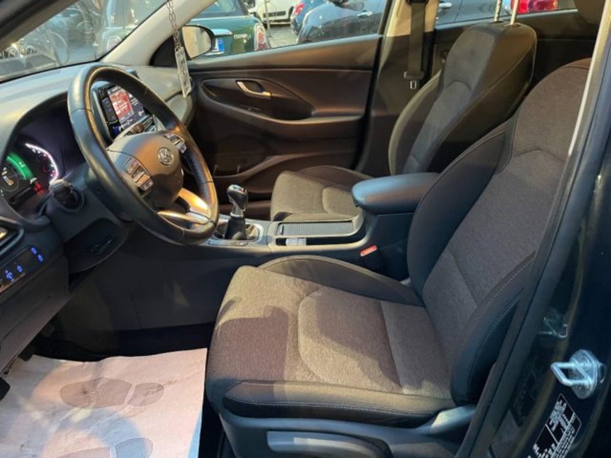 Hyundai i30 Station Wagon 1.0 t-gdi 48V Prime 120cv dct (8)