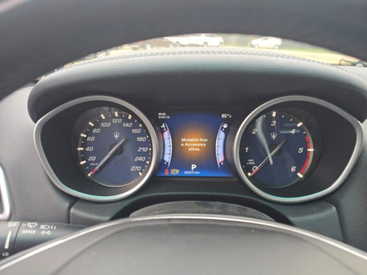 Maserati Ghibli Ghibli V6 Diesel 275 CV Gransport (5)