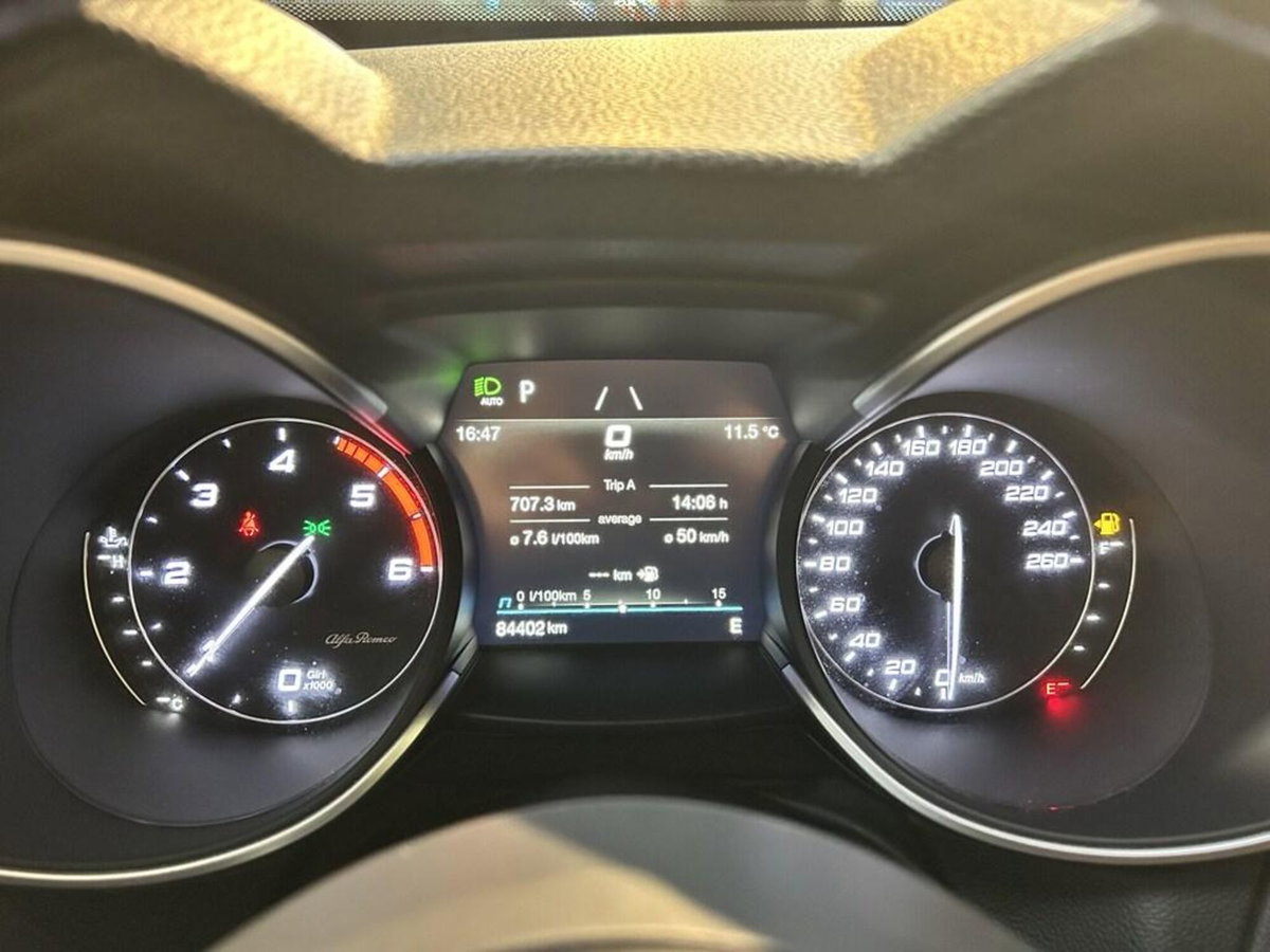 Alfa Romeo Stelvio Stelvio 2.2 Turbodiesel 190 CV AT8 Q4 Super Business (10)