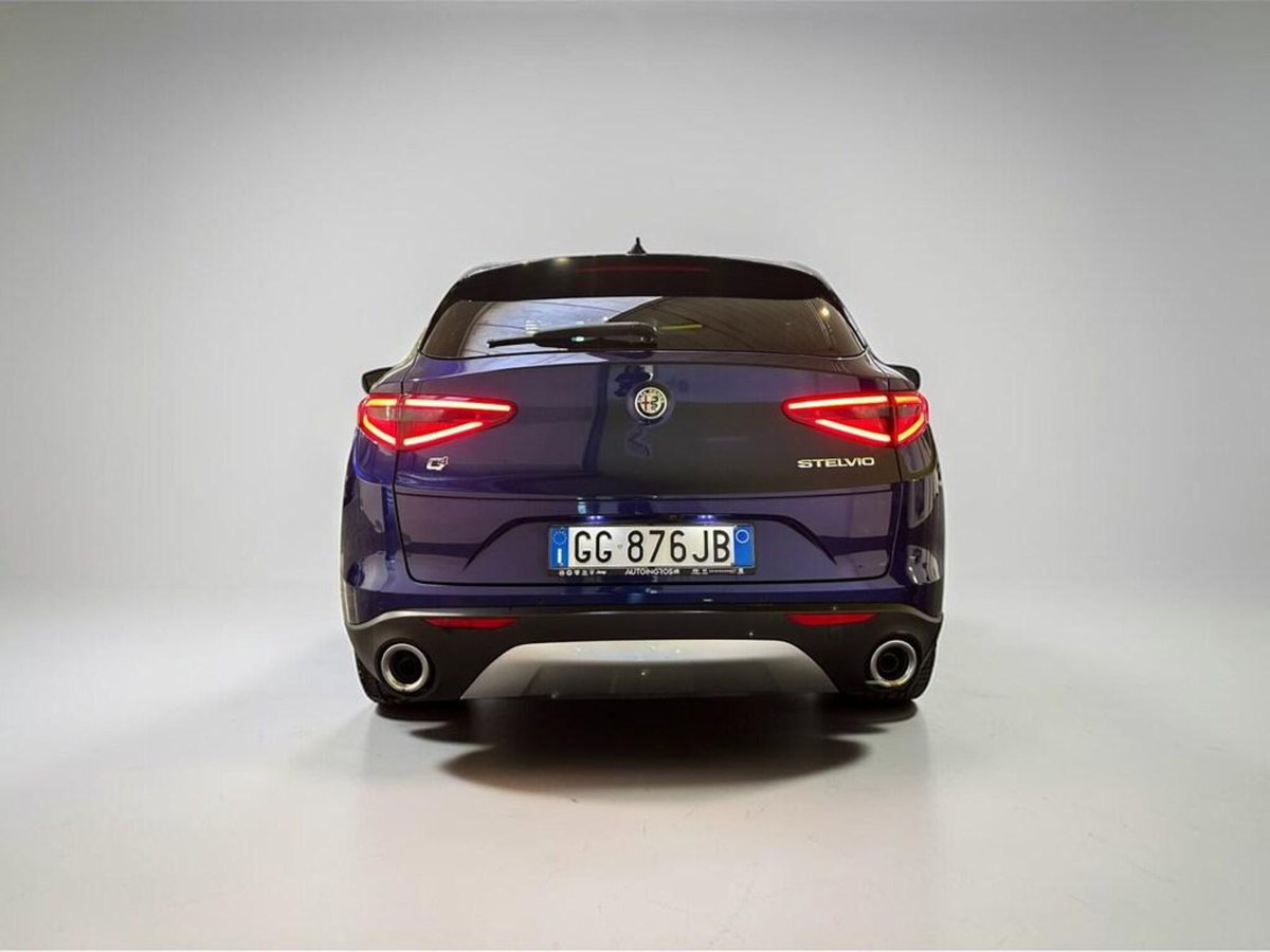 Alfa Romeo Stelvio Stelvio 2.2 Turbodiesel 190 CV AT8 Q4 Super Business (4)