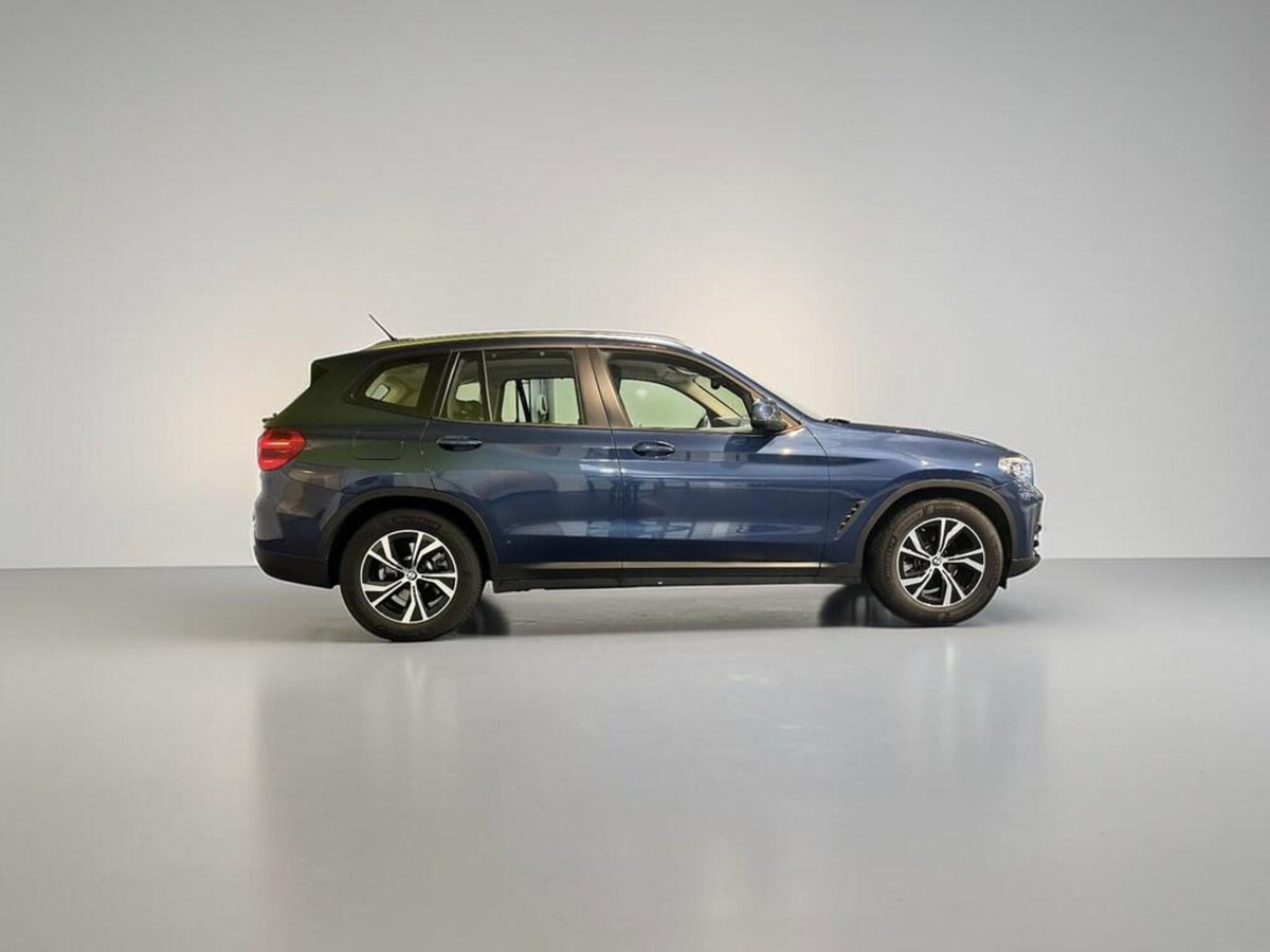 BMW X3 xdrive20d mhev 48V auto (5)