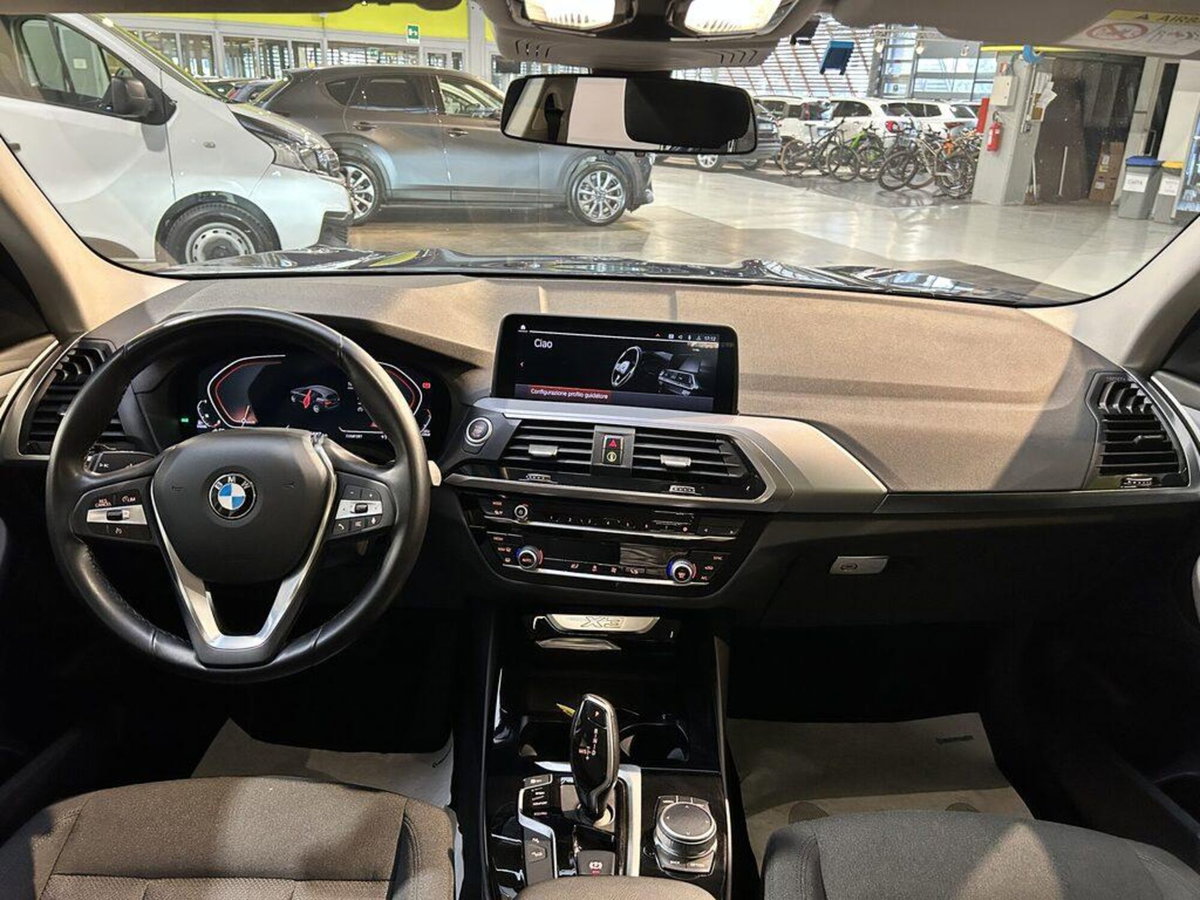 BMW X3 xdrive20d mhev 48V auto (9)