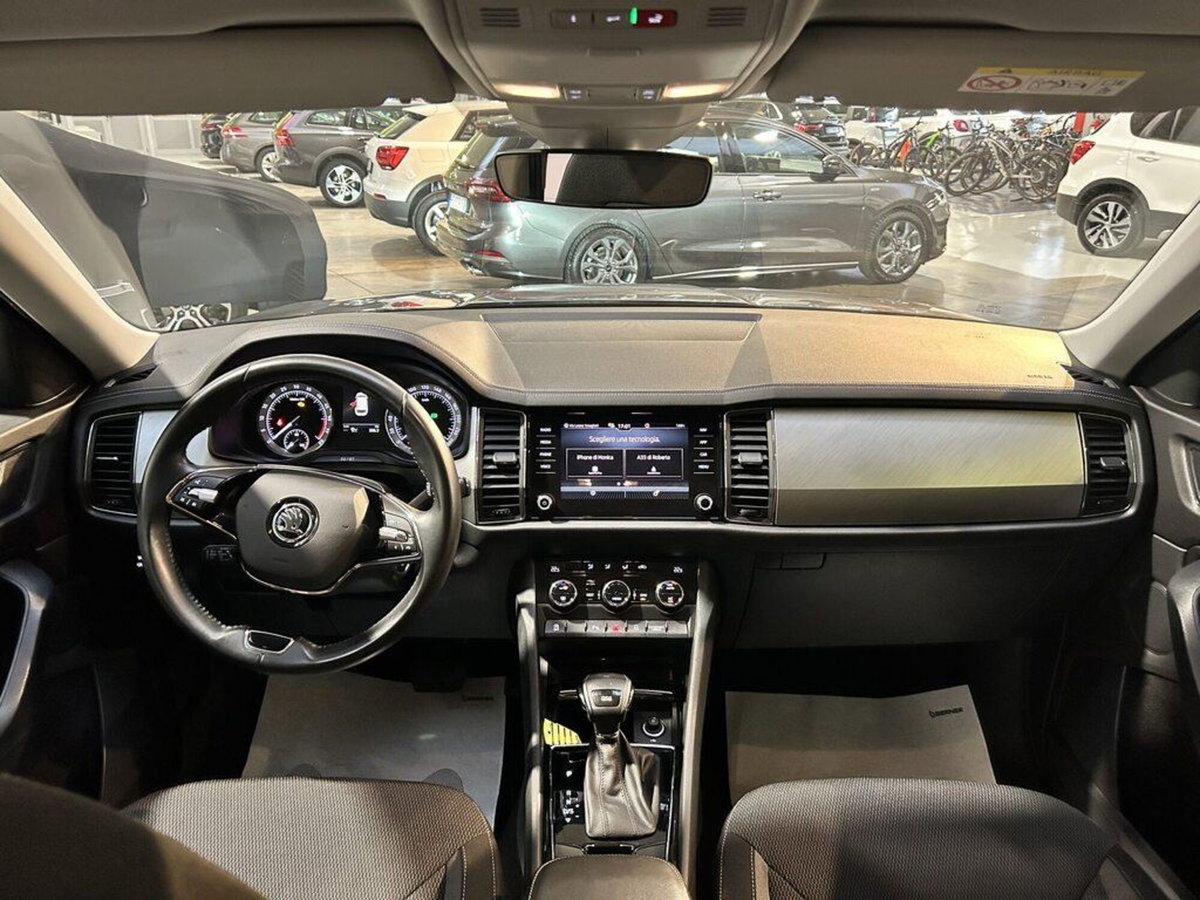 Skoda Kodiaq 2.0 TDI EVO SCR DSG Executive (8)