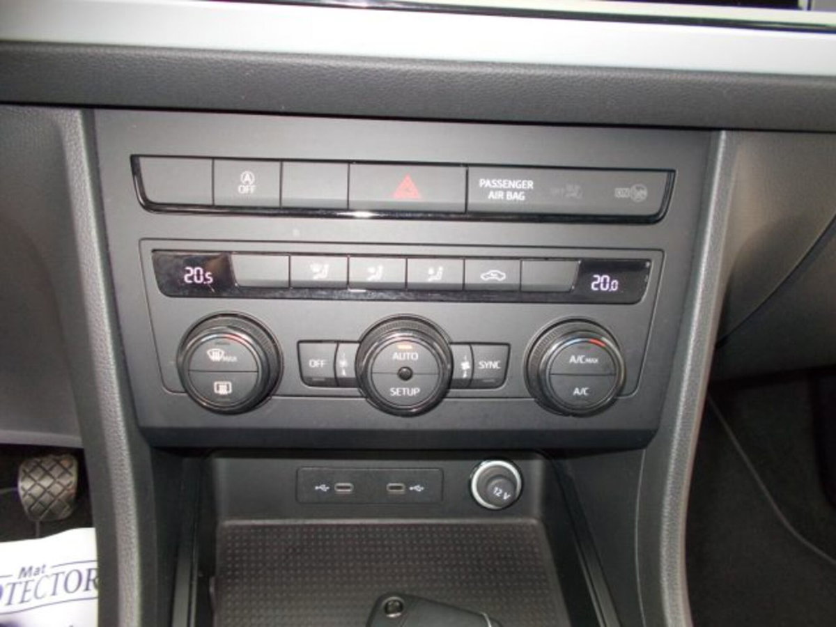 SEAT Ateca 1.0 TSI Reference (14)