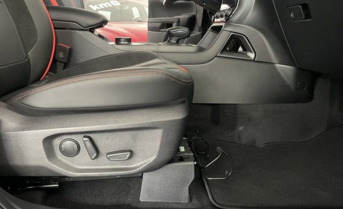 Ford Ranger Pick-up Raptor 3.0 ecoboost V6 292cv auto (17)