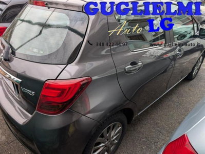 Toyota Yaris 1.0 5 porte Active (6)