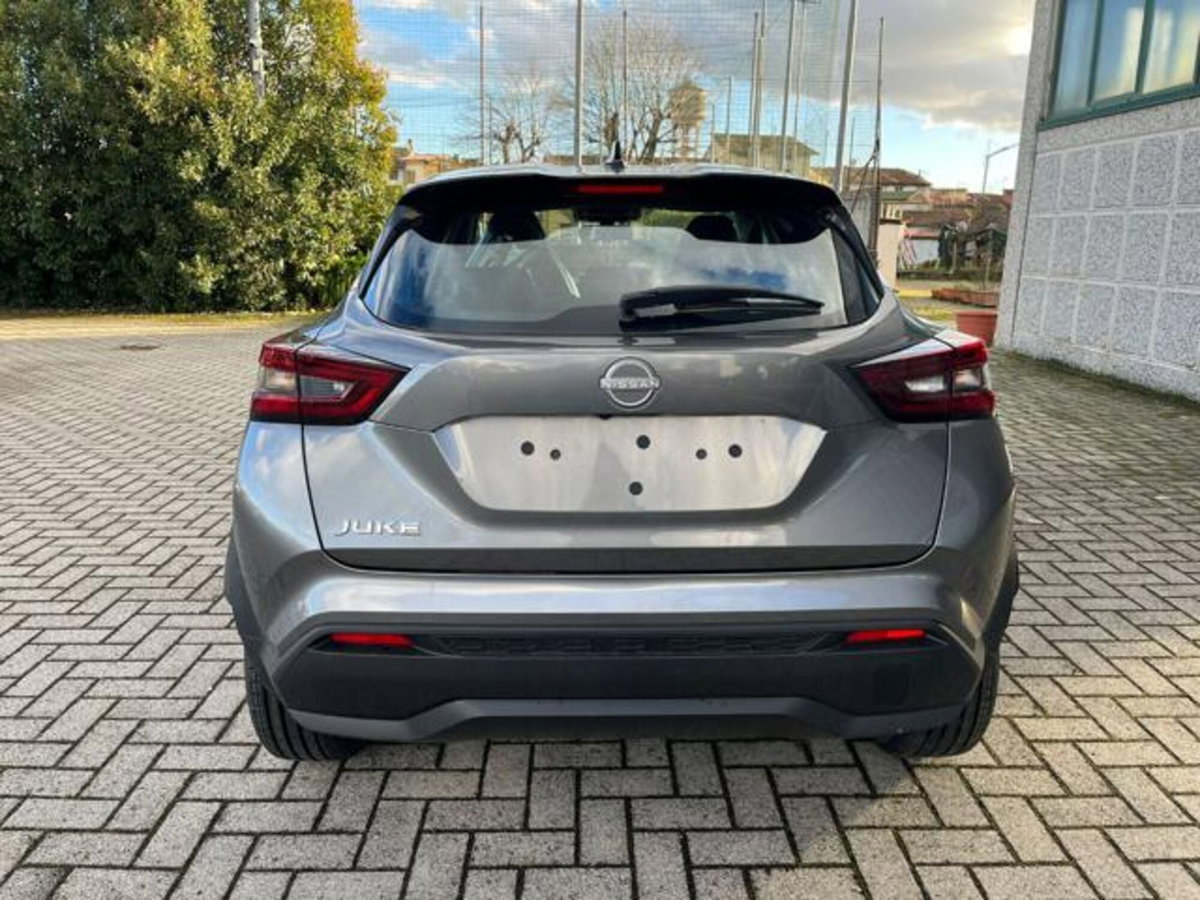 Nissan Juke 1.0 dig-t Acenta 114cv (20)