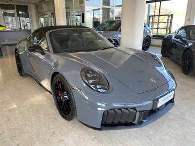 Porsche 911 Cabrio Targa 3.6 4 GTS auto (3)