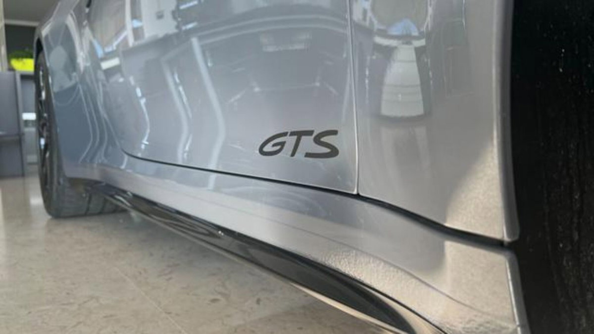 Porsche 911 Cabrio Targa 3.6 4 GTS auto (5)