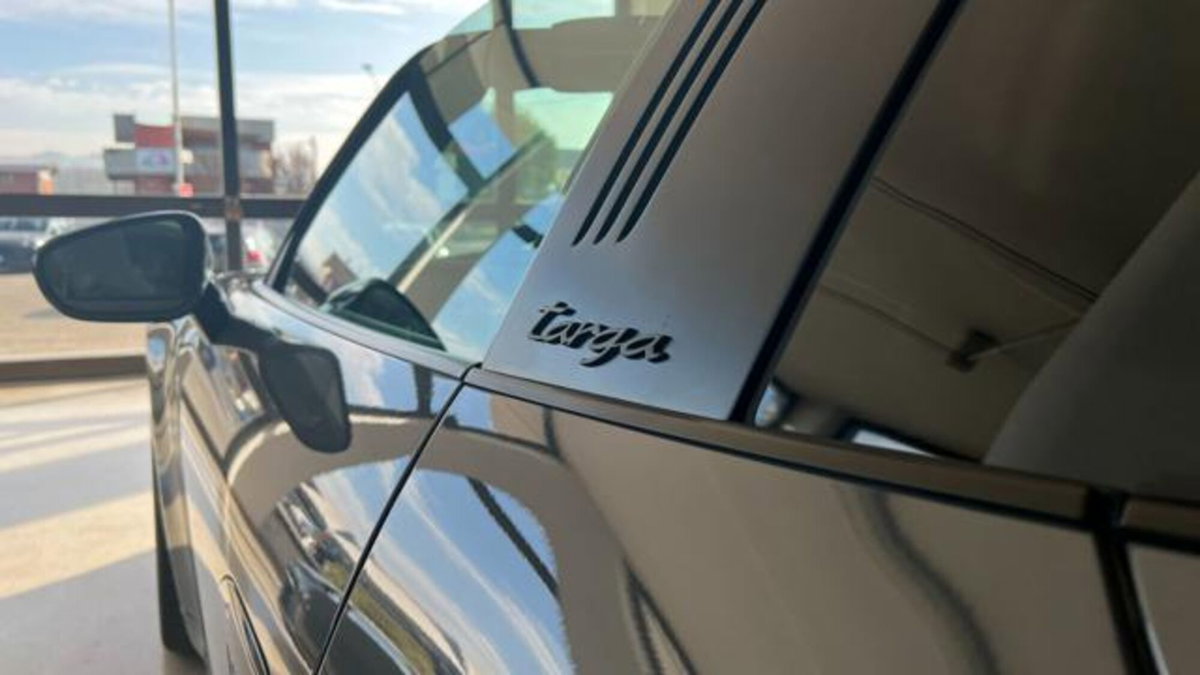 Porsche 911 Cabrio Targa 3.6 4 GTS auto (6)